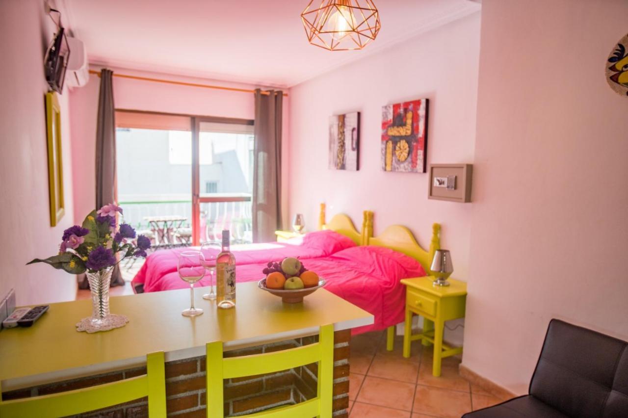 Apartamentos Carihuela Торремолінос Екстер'єр фото