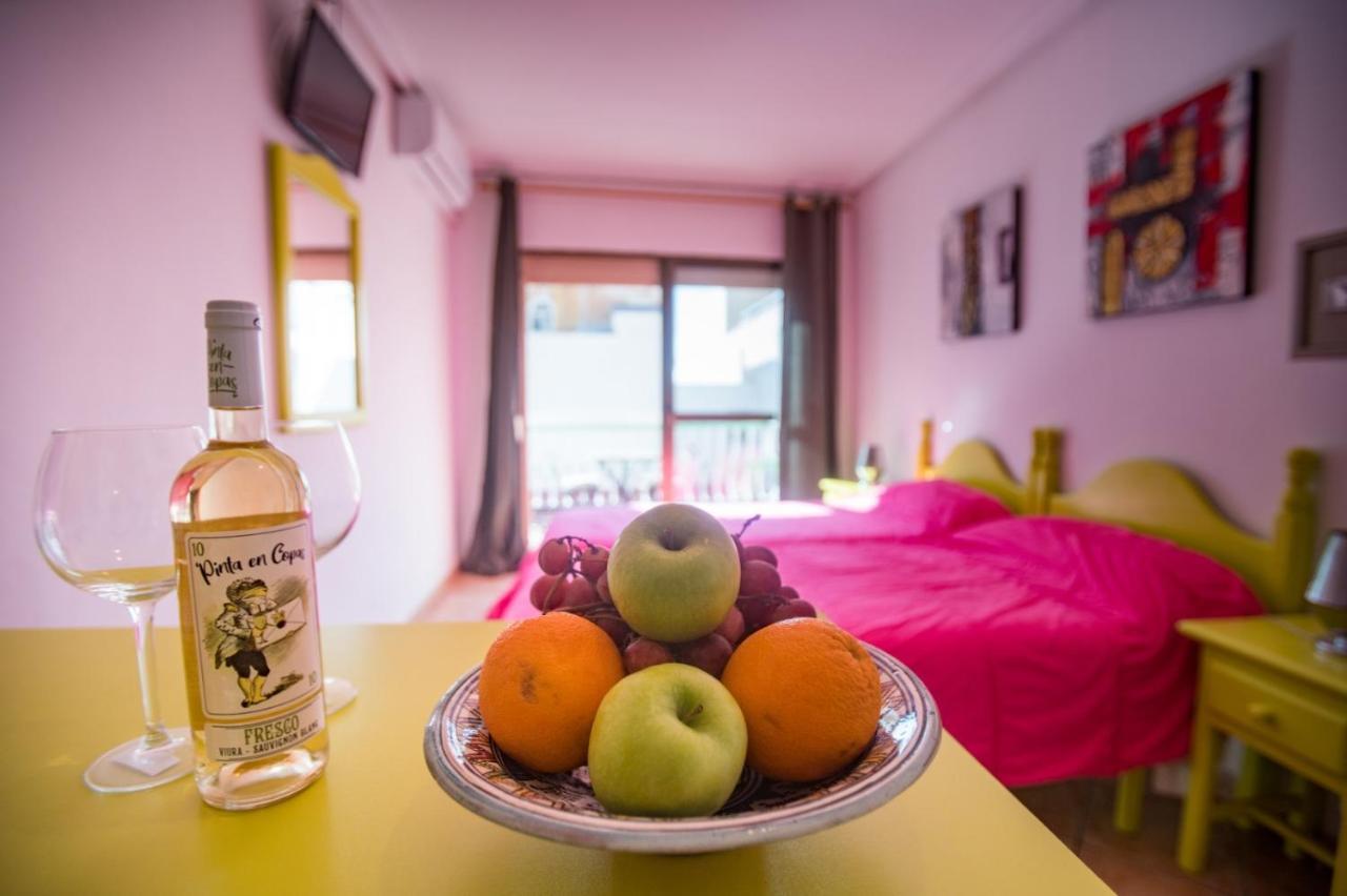 Apartamentos Carihuela Торремолінос Екстер'єр фото